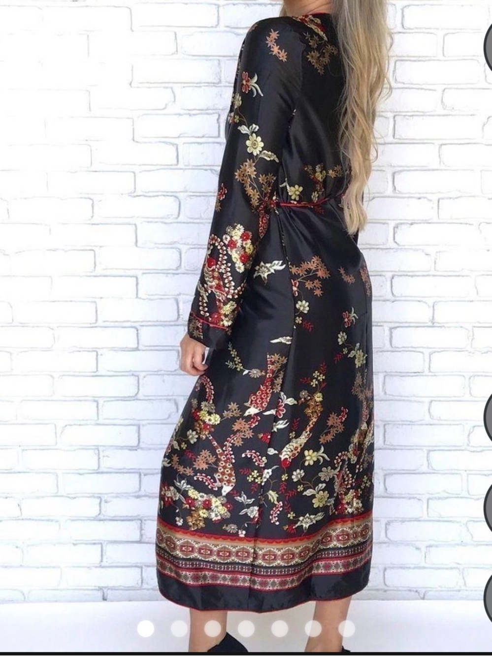 Honey punch Black Floral Satin Midi nigjty with Ethnic Border & robe
